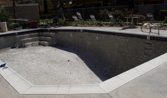 Photo of an empty pool.