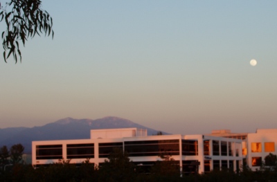 Moon over Saddleback at sunset, March 13, 2006
