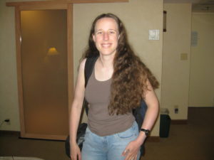 Katie cosplaying as Kate from Lost.